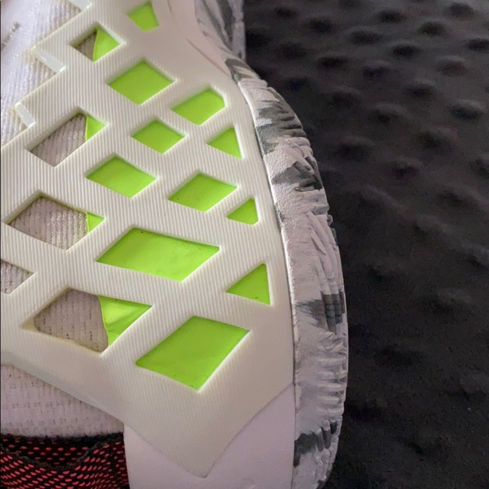 Jordan sneakers - Picture 14 of 16